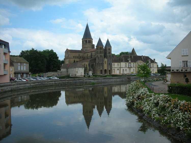 dag 48 Paray-le-Monial